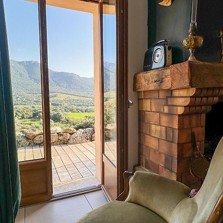 Maison de campagne, deux chambres, vue sur les montagnes Sartène Extérieur photo